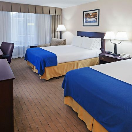 Holiday Inn Express Little Rock-Airport By Ihg Екстер'єр фото